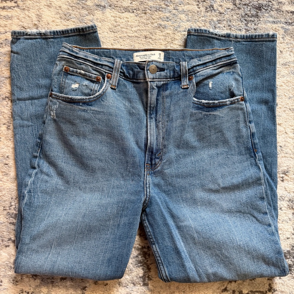 Abercrombie & Fitch The Ankle Straight Ultra High Rise